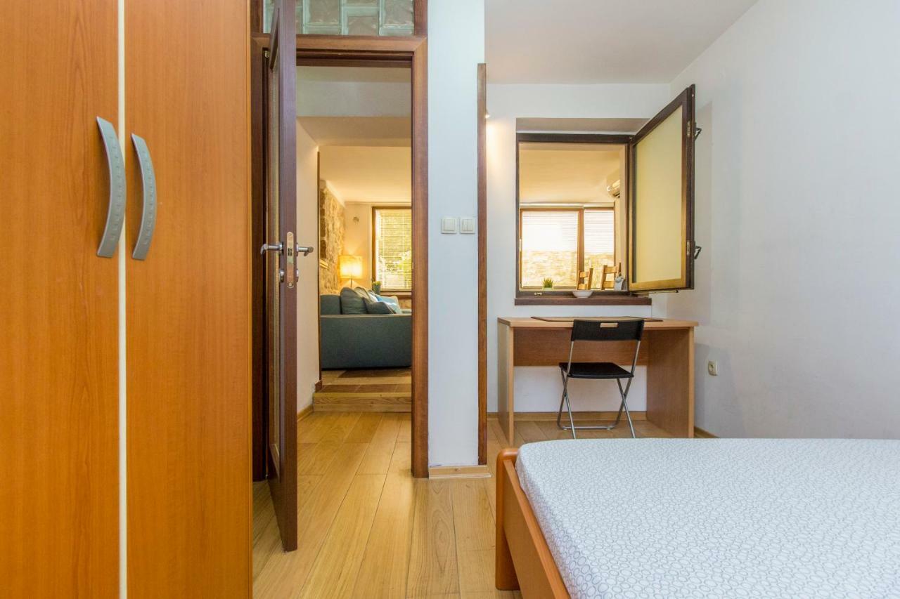 Apartment Ivan City Center ชิเบนิก ภายนอก รูปภาพ